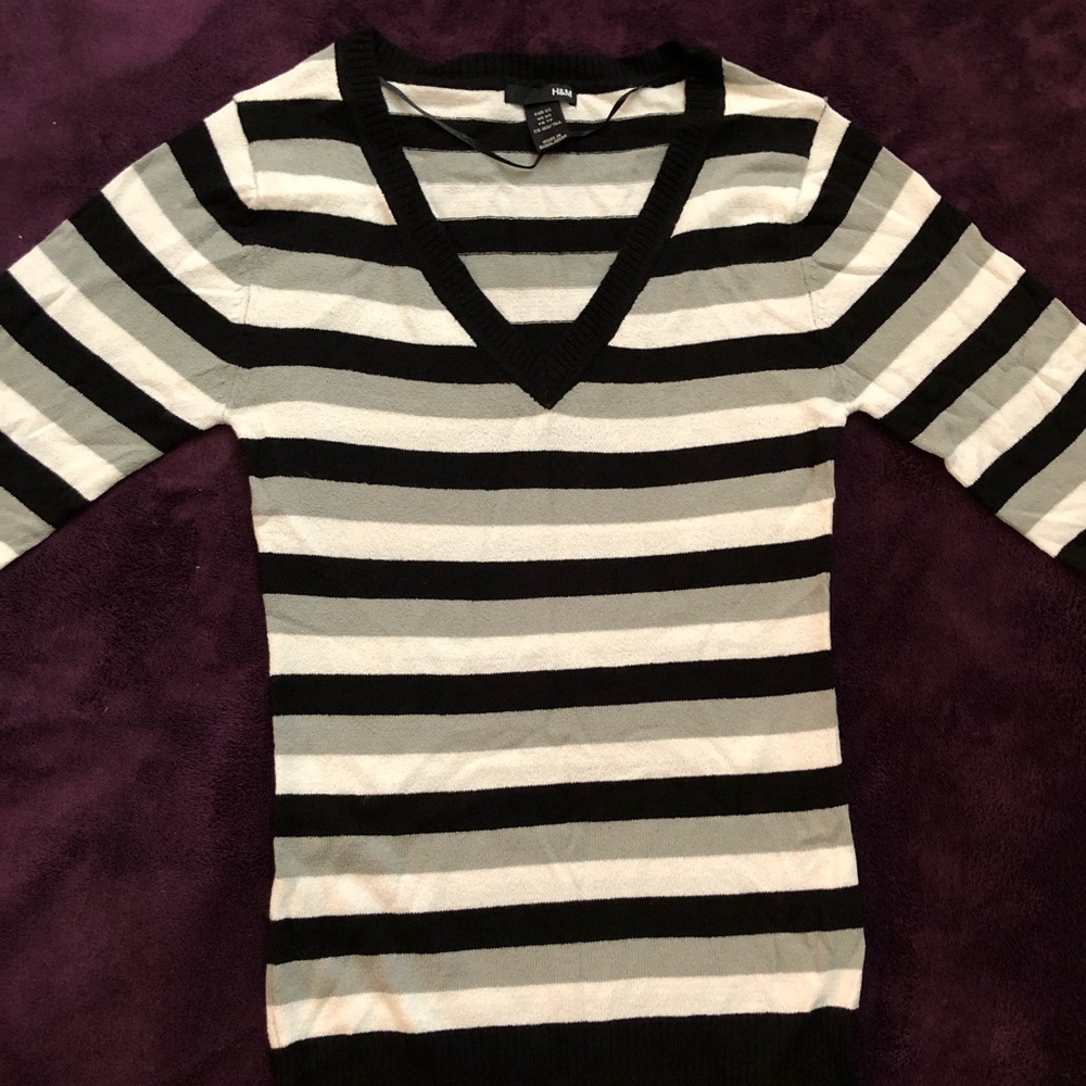 XS H&M Half-Sleeved Sweater